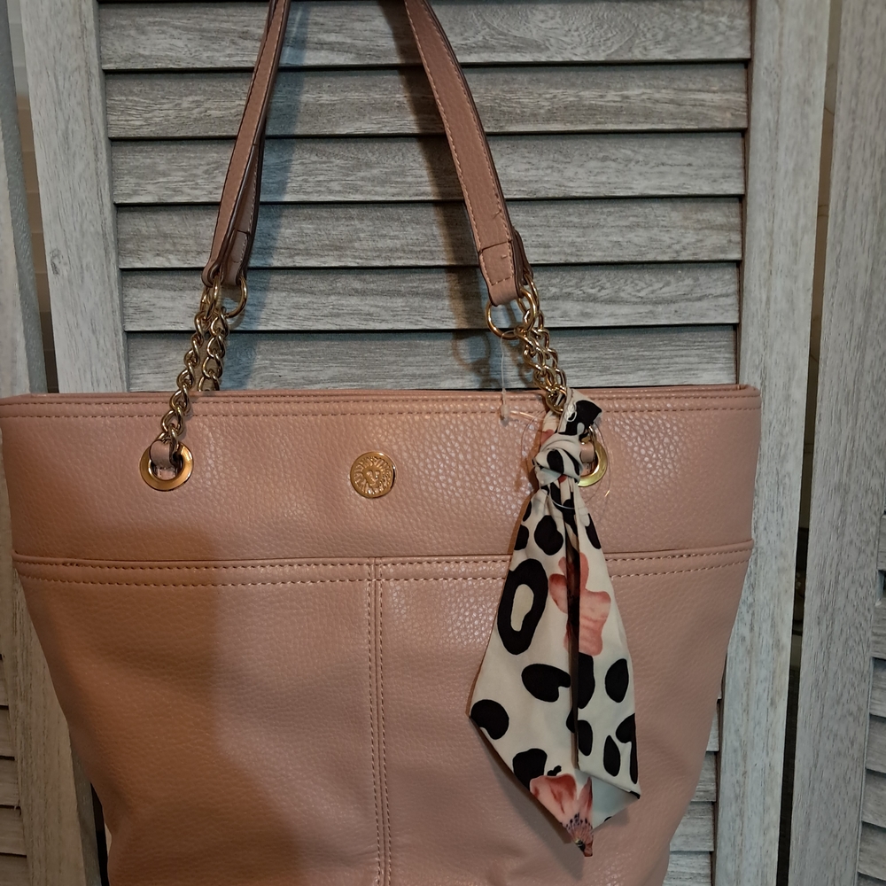 Elegant Pink Tote Bag with Scarf Accent